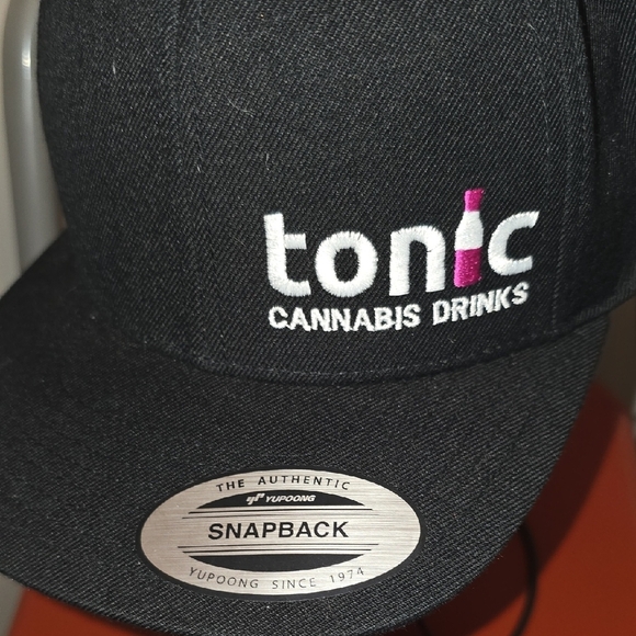 Sport-Tek Black Snapback Hat TONIC CANNABIS DRINKS 420 - Picture 4 of 4